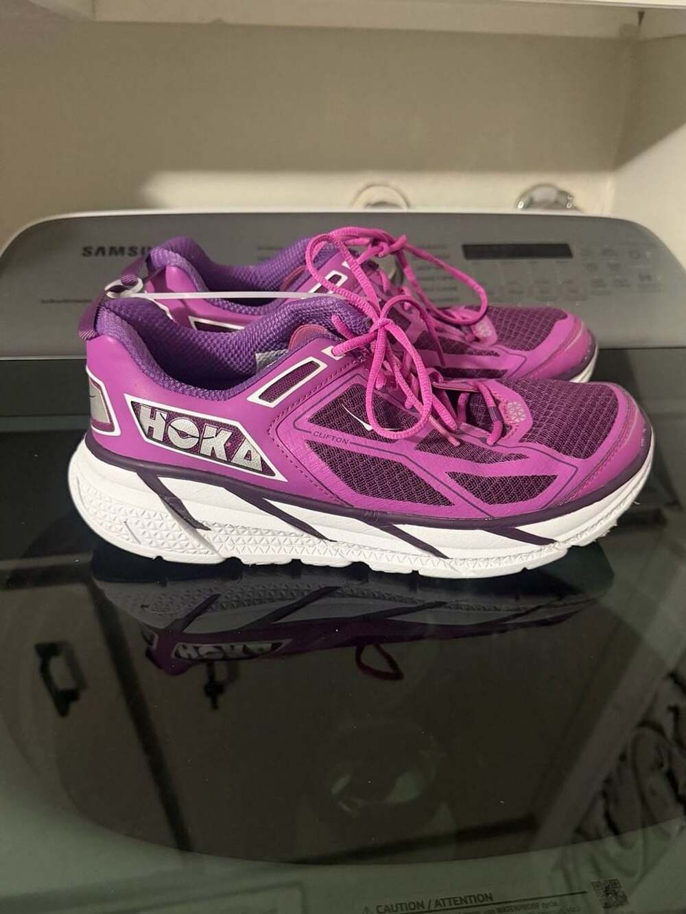 HOKA ONE ONE Women's Clifton Running Shoes Purple Plum Size US 9